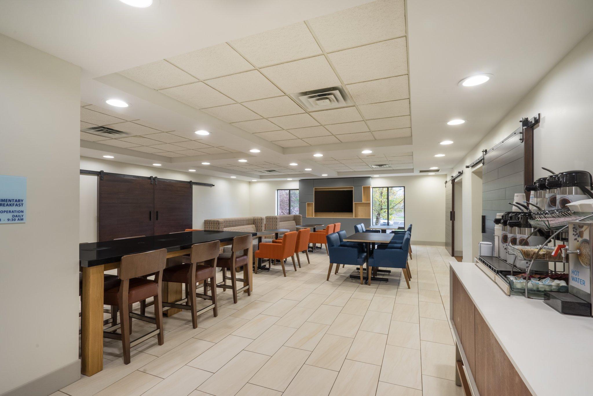 Holiday Inn Express Hotel & Suites Louisville East By Ihg Exteriér fotografie