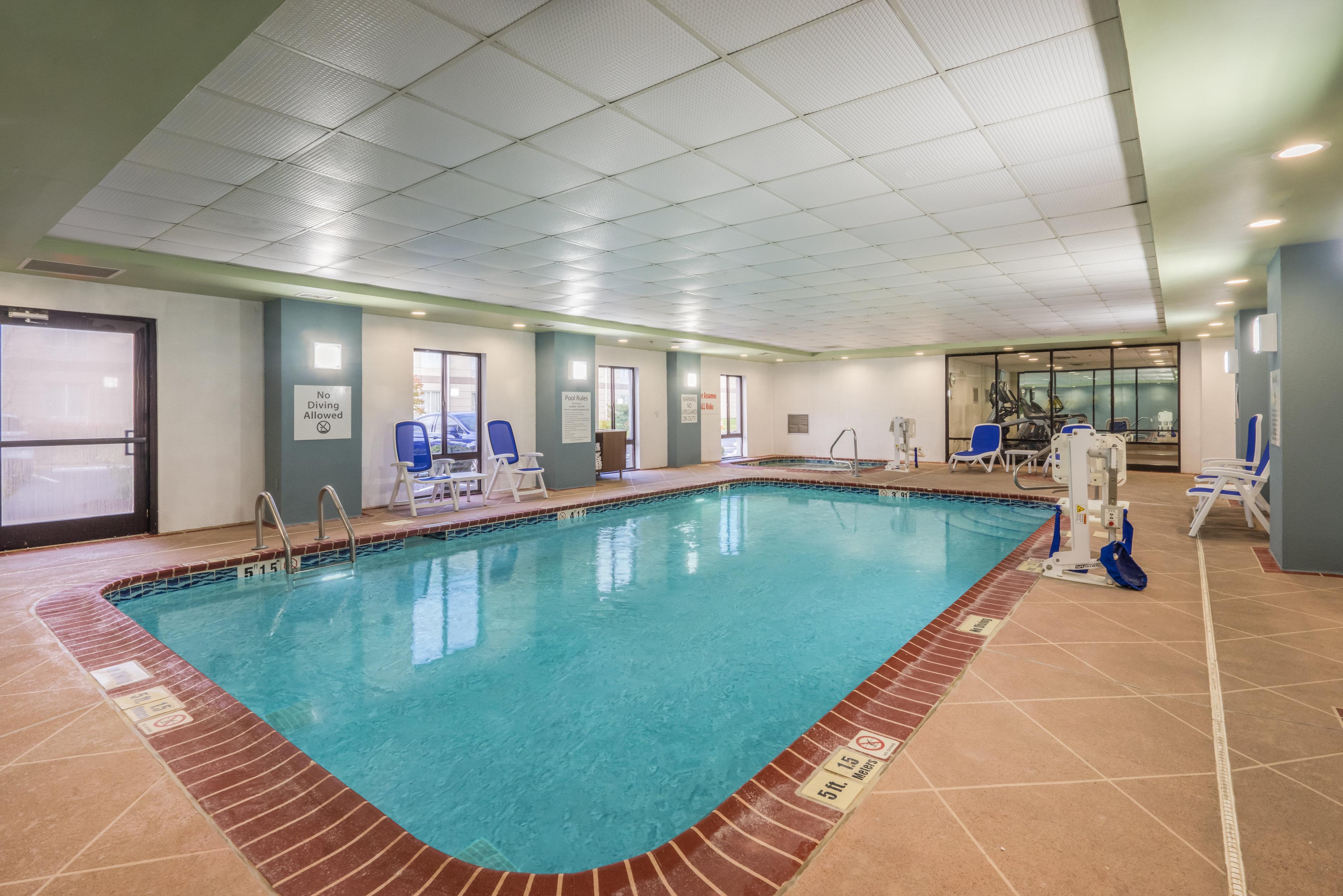 Holiday Inn Express Hotel & Suites Louisville East By Ihg Exteriér fotografie