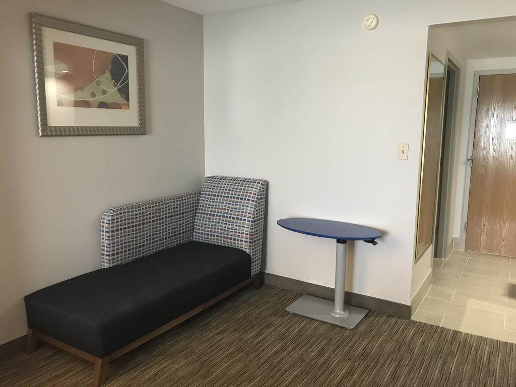 Holiday Inn Express Hotel & Suites Louisville East By Ihg Exteriér fotografie