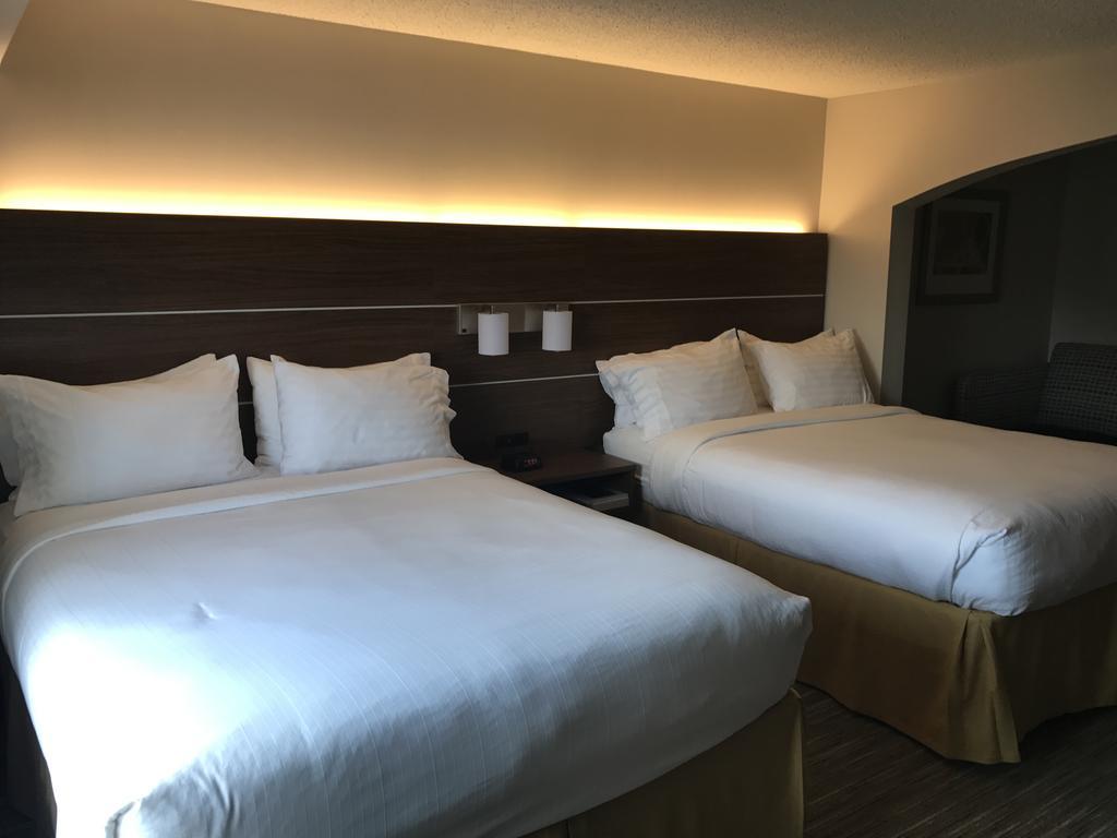 Holiday Inn Express Hotel & Suites Louisville East By Ihg Exteriér fotografie